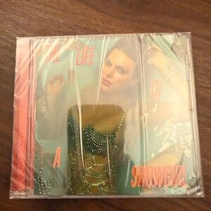 Taylor Swift "The Life of A Showgirl" CD NEW Sealed